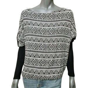 Nymphe Womens Top Long Sleeve Black White Tribal Print Boat Neck Casual S